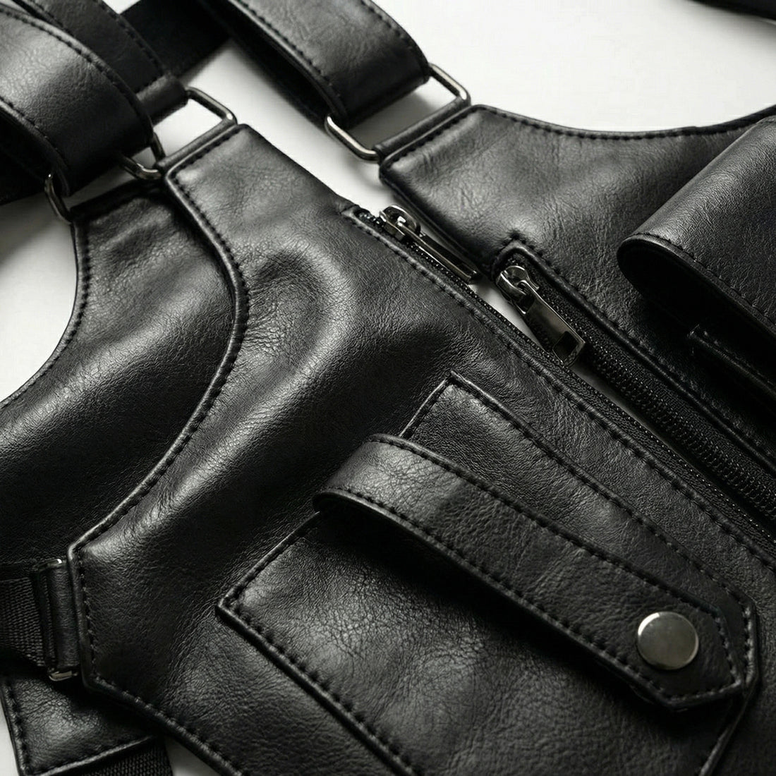 HUSTLE - Essential Shoulder Bag